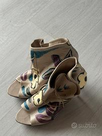 Scarpe Burberry in pelle col tacco