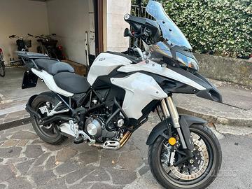 Benelli TRK 502