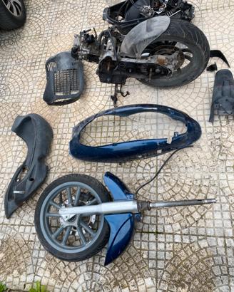 Ricambi beverly tourer 300