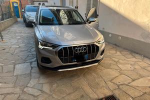 Audi Q3 business advanced