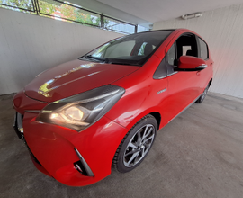 Toyota Yaris 1.5 Hybrid III 5p Lounge