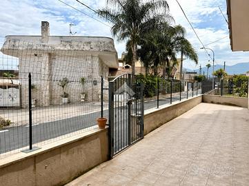3 LOCALI A SCAFATI