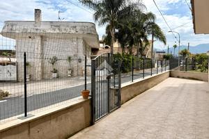 3 LOCALI A SCAFATI