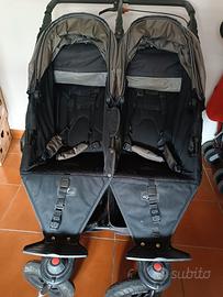 passeggino gemellare 