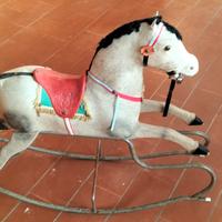 cavallo a dondolo vintage