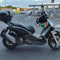 Piaggio Beverly 350