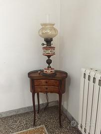 Lampada in porcellana