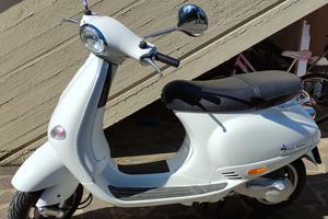 Vespa ET2 50