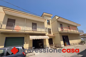 Appartamenti allo stato grezzo con deposito