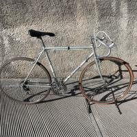 Bici da corsa vintage pronta per l’eroica