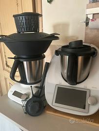 Bimby TM6 + Bimby friend -completi - PARI AL NUOVO