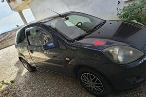 Ford fiesta 1.4 TDCi 