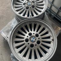 4 cerchi in all bmw da16