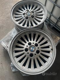 4 cerchi in all bmw da16