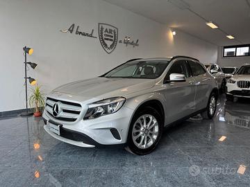 Mercedes-Benz GLA 200 d Sport Navi Pelle Pdc Retro