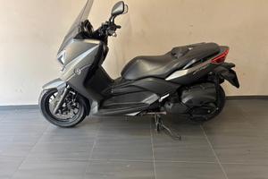 Yamaha X-Max 400 ABS