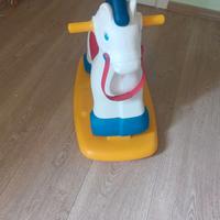Cavallo a dondolo Chicco