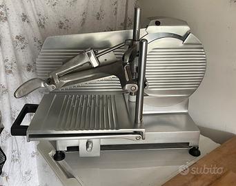 Affettatrice professionale verticale ESSEDUE