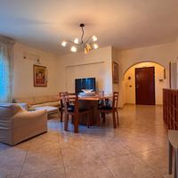 Venetico - Appartamento con veranda e posto auto