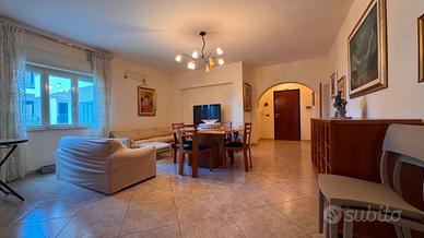 Venetico - Appartamento con veranda e posto auto