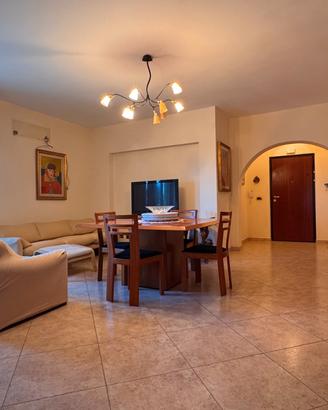 Venetico - Appartamento con veranda e posto auto