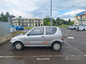 Fiat 600 del 2001 km 82000