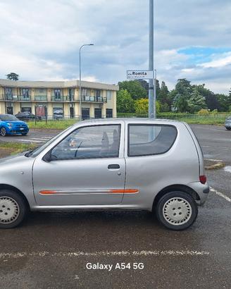 Fiat 600 del 2001 km 82000