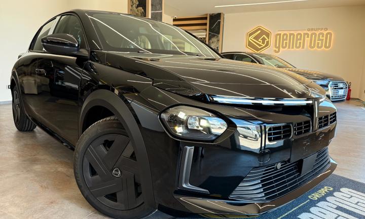 Lancia Ypsilon Hybrid e-DCT KM0 299 AL MESE