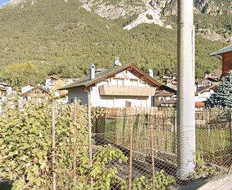 Immobile in asta di 64 m² con 2 locali e box auto 