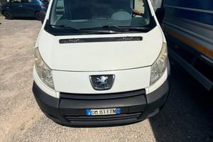 Visibile a corigliano / rossano peugeout expert