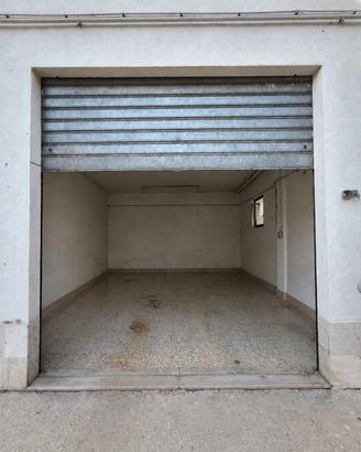 Box/Garage di circa 28 mq a Sulmona V.le Stazione