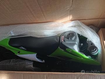 mini moto più casco 