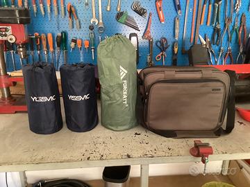Tenda 3 posti, 2 materassini gonfiabili e borsa pc