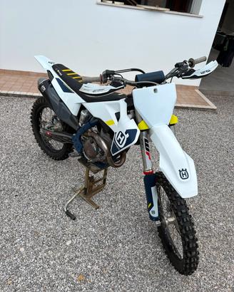 Husqvarna FC 250 2022