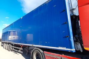 Semirimorchio piano mobile walking floor