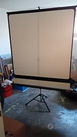 schermo da proiezione filmini o diapositive 