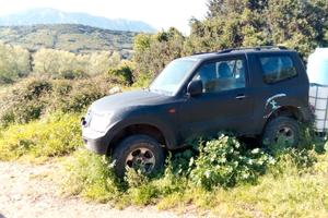 Pajero v60