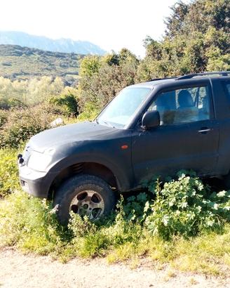 Pajero v60