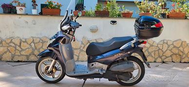 Peugeot LXR 200i