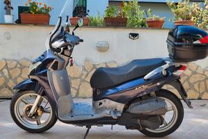 Peugeot LXR 200i