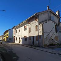 Casa in centro da ristrutturare