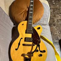 Chitarra Gretsch semiacutica