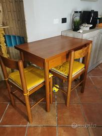 tavolo con sedie