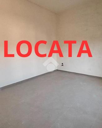 2 LOCALI A GRUMO NEVANO