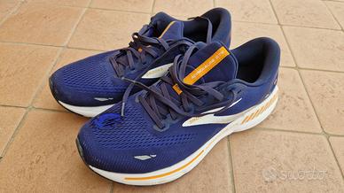 Scarpe Brooks Adrenaline GTS 23 Tg. 43 (ricambio)