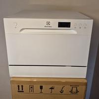 Lavastoviglie Electrolux ESF 2400 OW