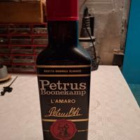 bottiglia vintage di amaro petrus boonekamp