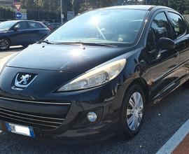 Peugeot 207 - 2009