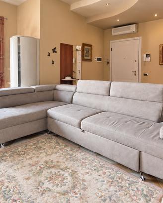 Divano angolare moderno