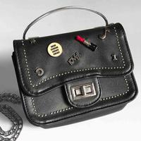 Borsetta nera con charms